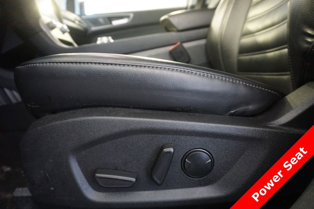 Used 2024 Ford Edge SEL w/ Convenience Package AWD/4WD image 6