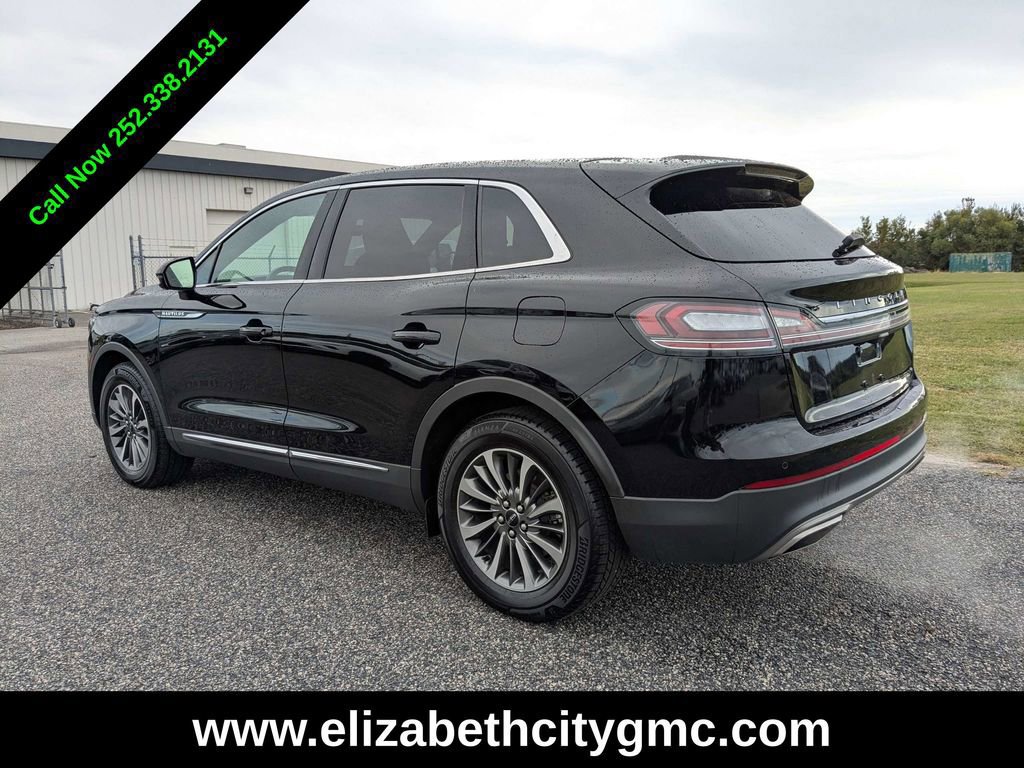 Used 2023 Lincoln Nautilus Reserve image 6