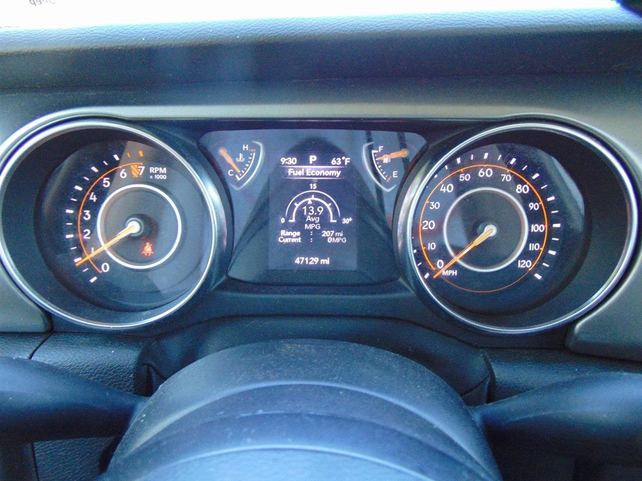 Used 2023 Jeep Gladiator Sport AWD/4WD image 24