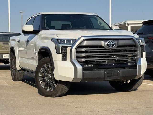 Used 2024 Toyota Tundra Limited AWD/4WD image 2
