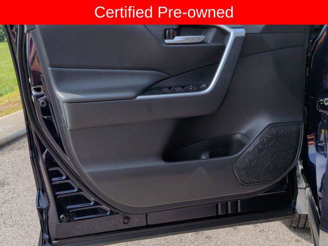 Certified 2025 Toyota RAV4 XLE AWD/4WD image 9