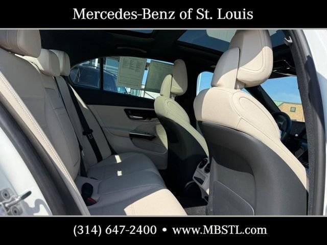 Certified 2025 Mercedes-Benz C 300 4MATIC Sedan image 12