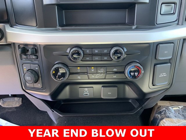 New 2024 Ford F350 XLT w/ FX4 Off-Road Package image 17