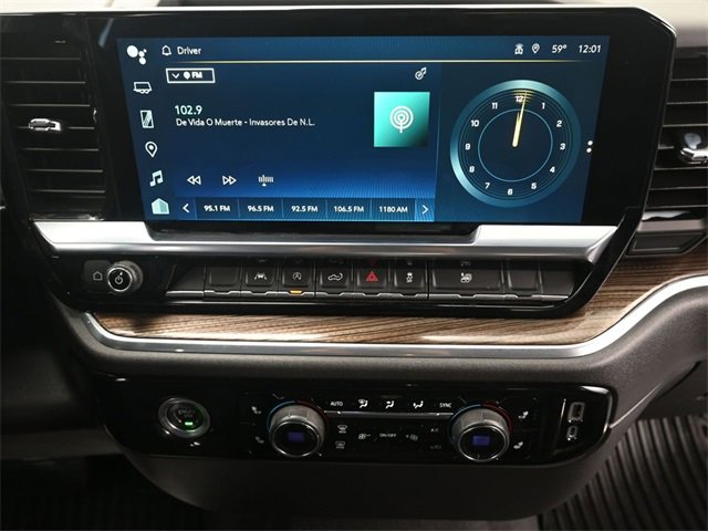 Used 2023 Chevrolet Silverado 1500 LT image 14