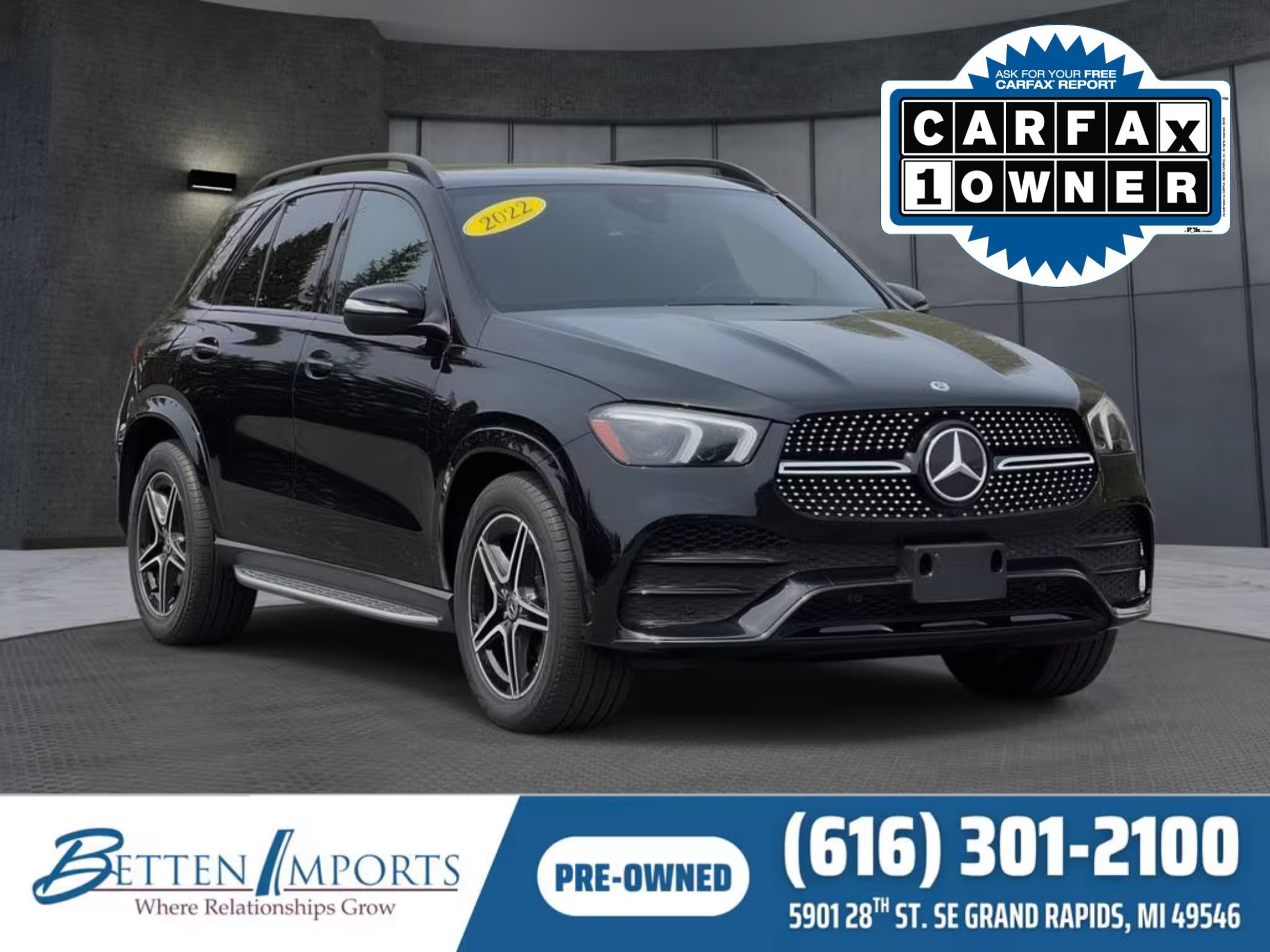 Used 2022 Mercedes-Benz GLE 350 4MATIC w/ AMG Line Exterior image 1