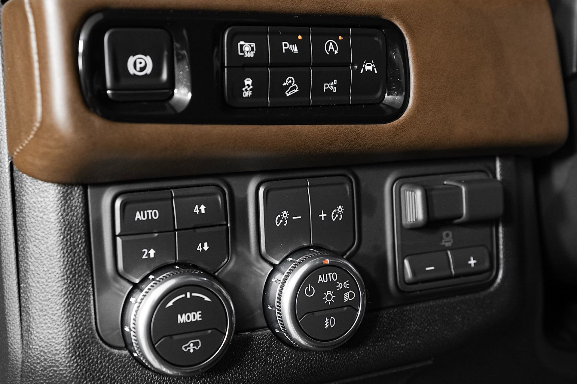 Used 2026 GMC Yukon XL Denali Ultimate image 17