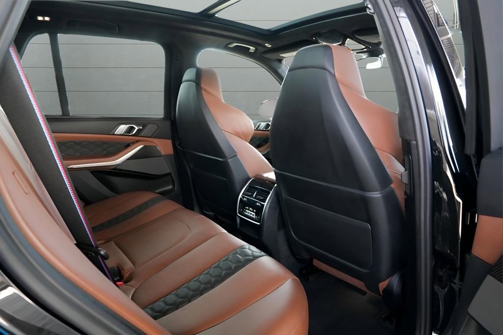 Used 2022 BMW X5 M w/ Competition Package 2 image 62