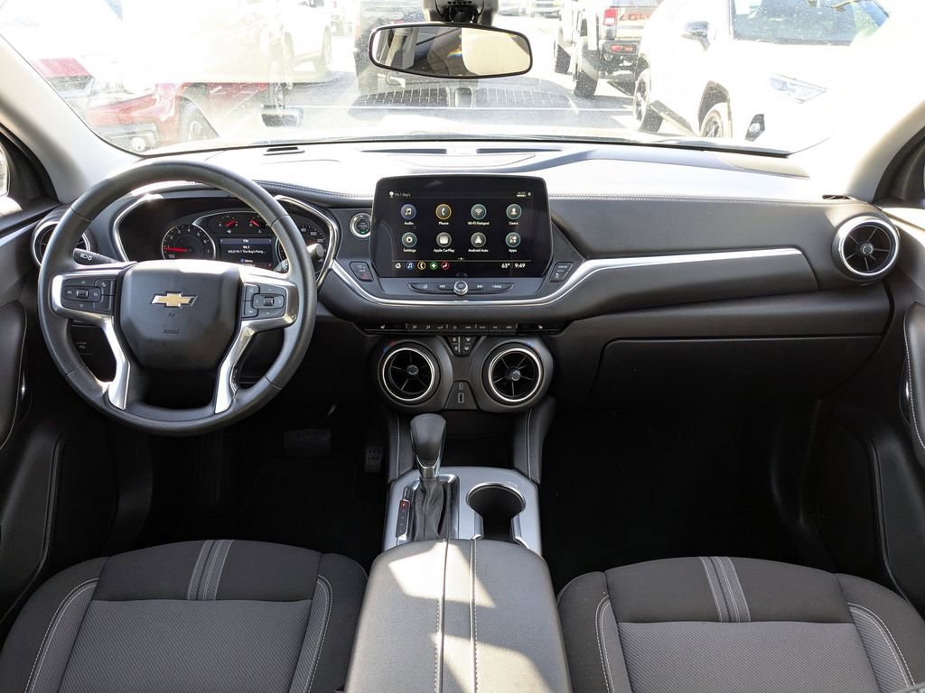Used 2025 Chevrolet Blazer LT image 16