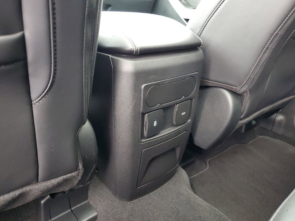 Used 2023 Ford Explorer XLT w/ Equipment Group 202A image 32