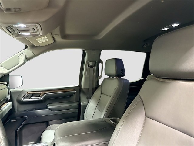 Used 2023 Chevrolet Silverado 1500 LT Trail Boss w/ Convenience Package II image 25