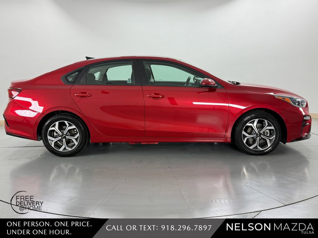 Used 2020 Kia Forte LXS FWD image 5