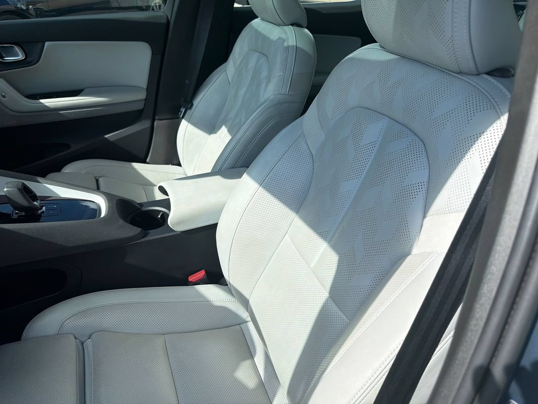Used 2023 Polestar Polestar 2 AWD/4WD image 10