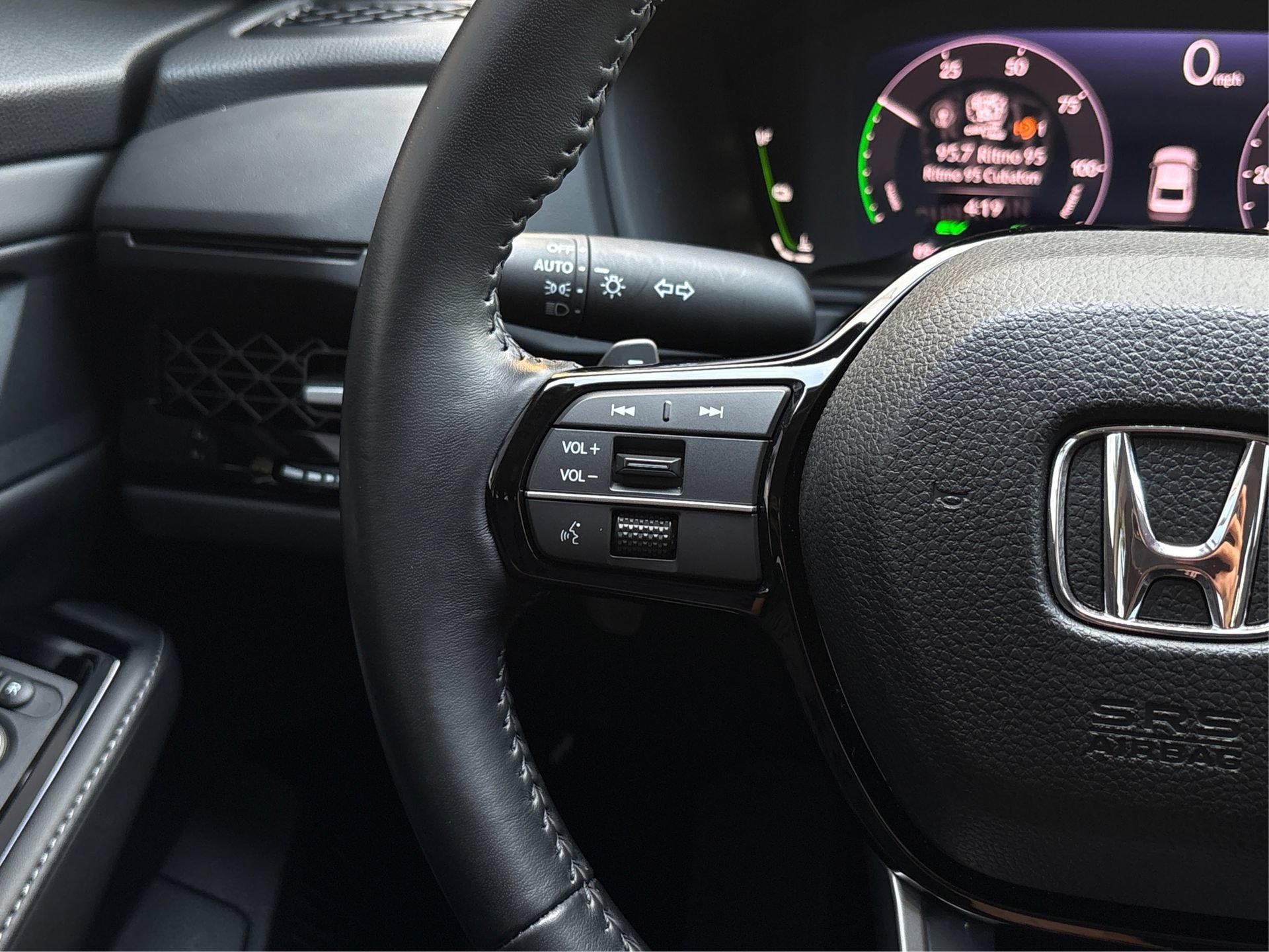 Used 2024 Honda Accord Touring image 27
