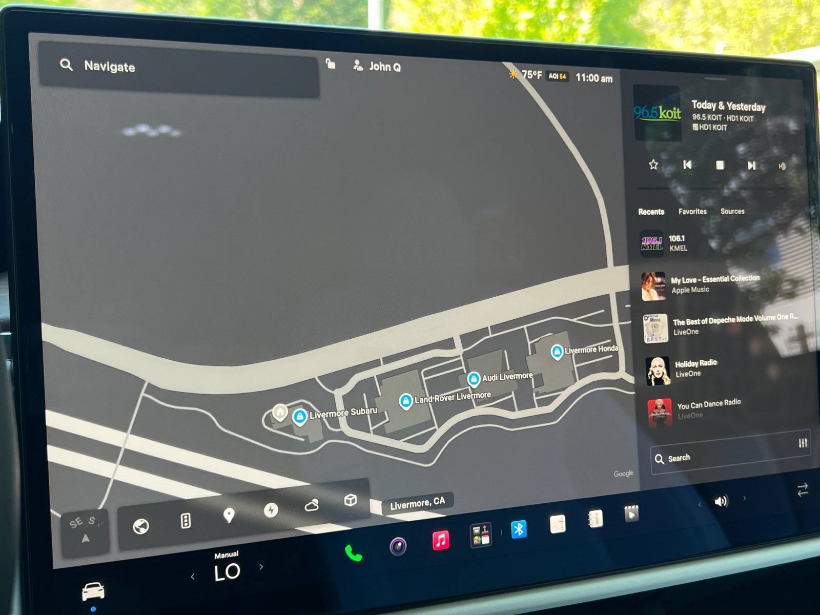 Used 2023 Tesla Model X AWD/4WD image 19