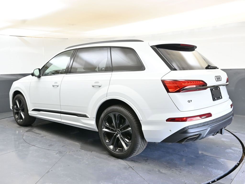 Used 2025 Audi Q7 3.0T Premium Plus w/ Premium Plus Package image 3