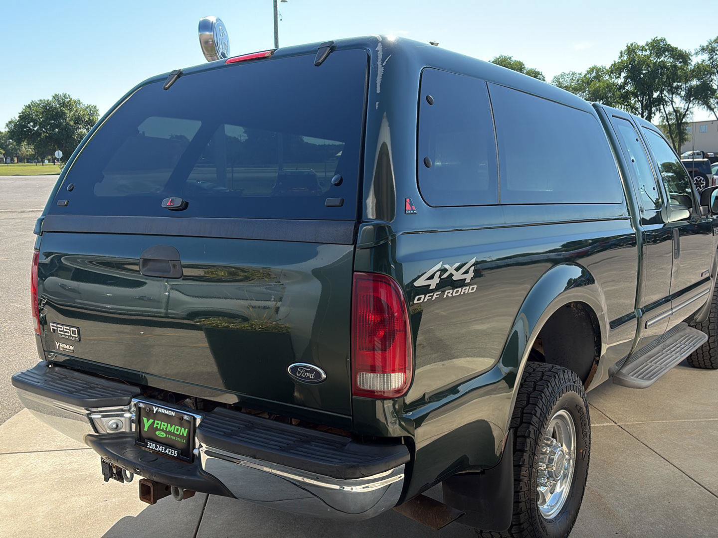 Used 2000 Ford F250 Lariat AWD/4WD image 4