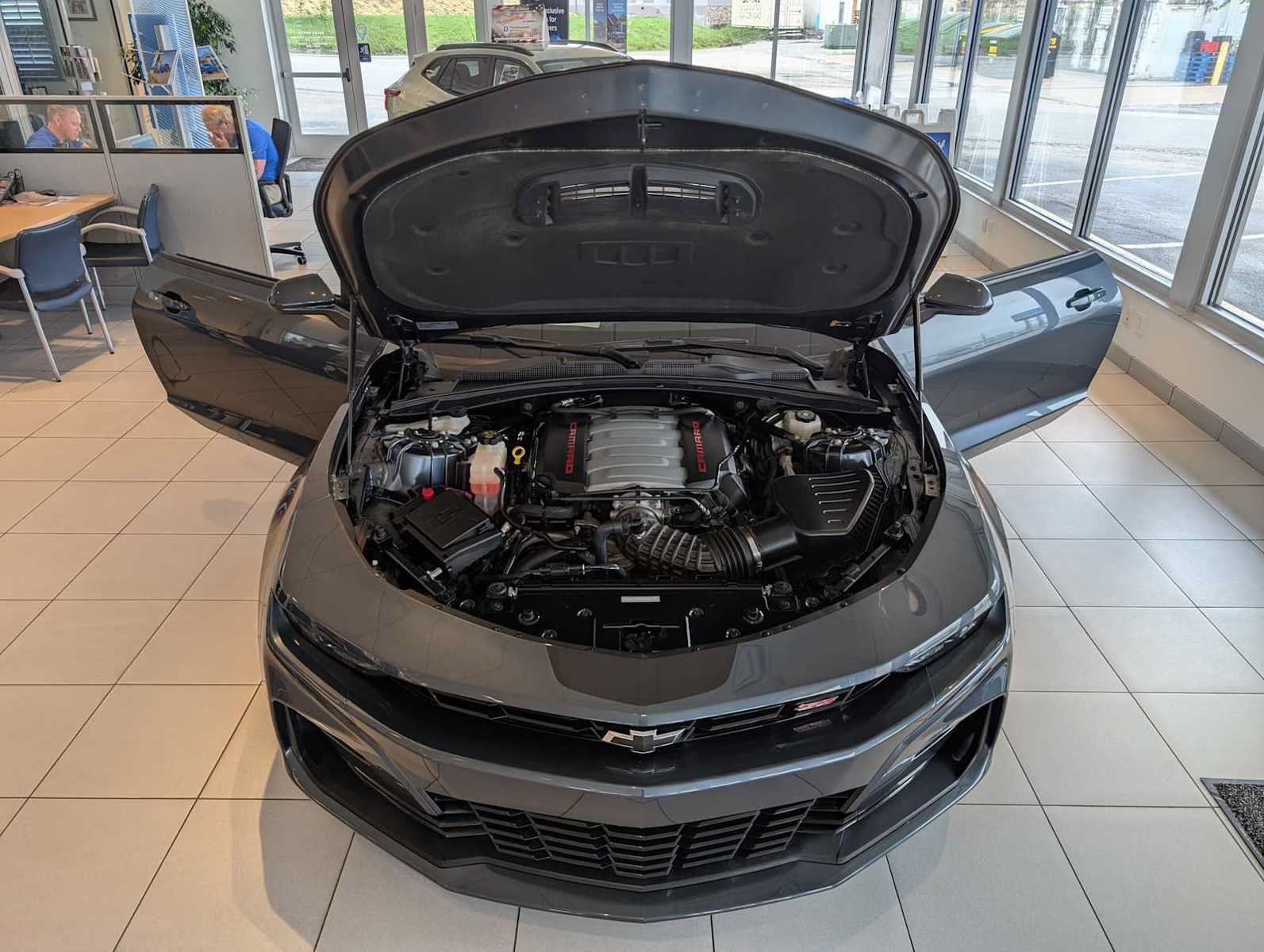 Used 2023 Chevrolet Camaro SS RWD image 11