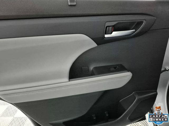 Certified 2024 Toyota Highlander XLE AWD/4WD image 26