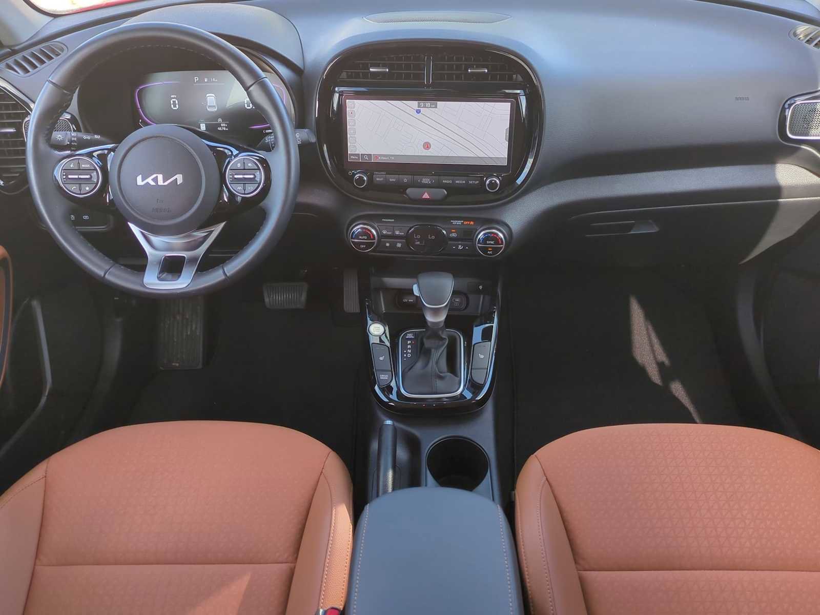 Used 2024 Kia Soul EX w/ Option Group 015 FWD image 21