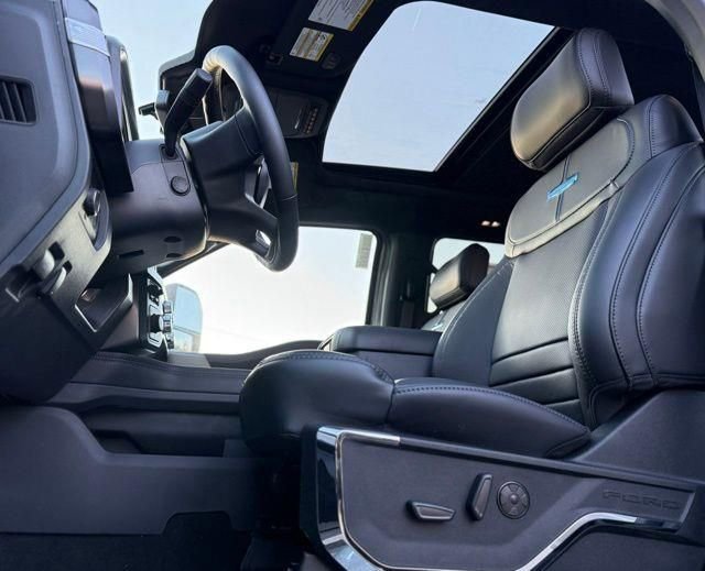 New 2026 Ford F250 Platinum w/ Tremor Off-Road Package image 16