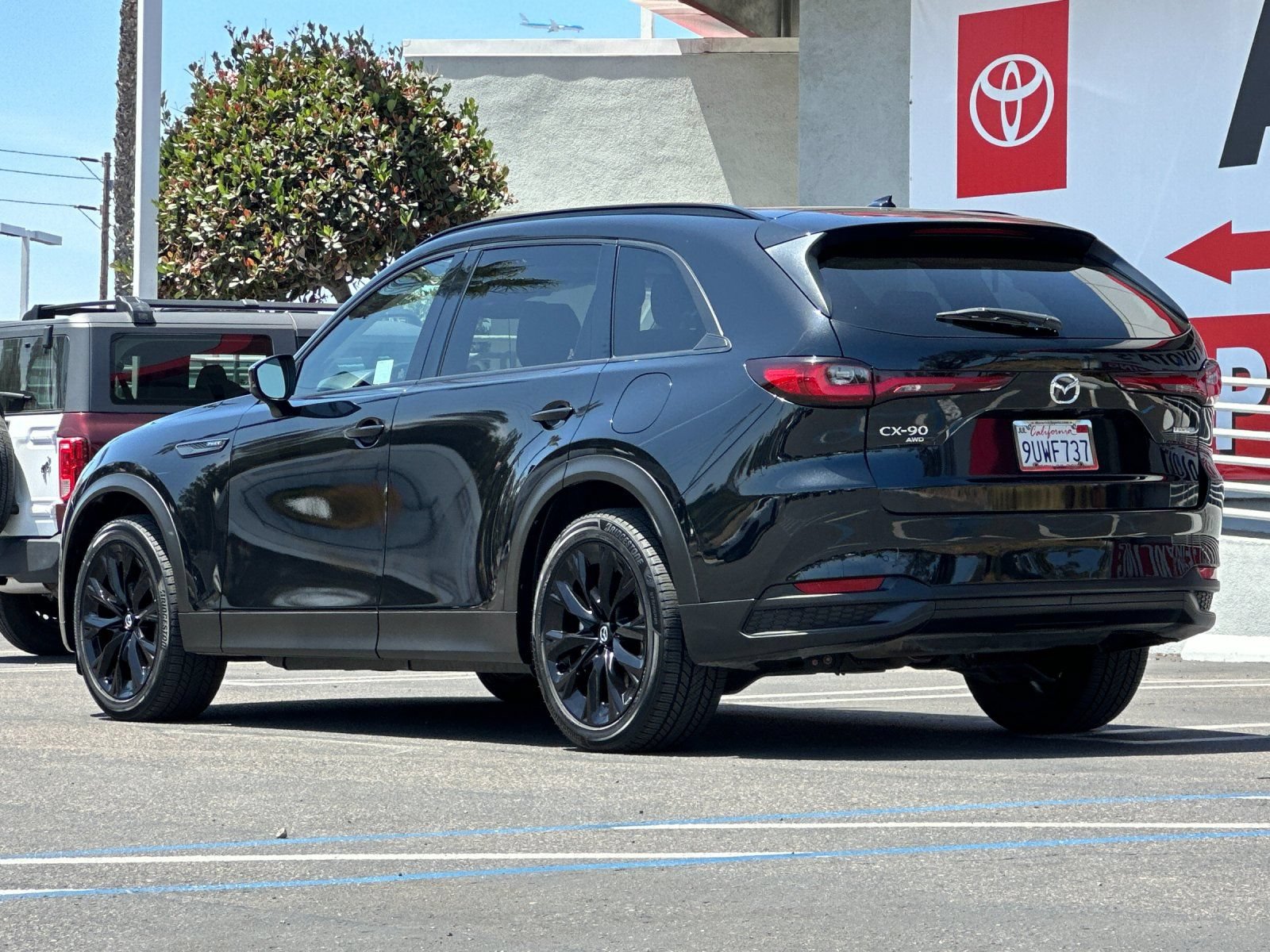 Used 2025 MAZDA CX-90 Plug-In Hybrid w/Premium Sport AWD/4WD image 3