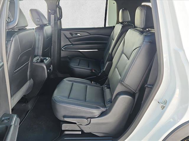 New 2026 Chevrolet Traverse LT image 16