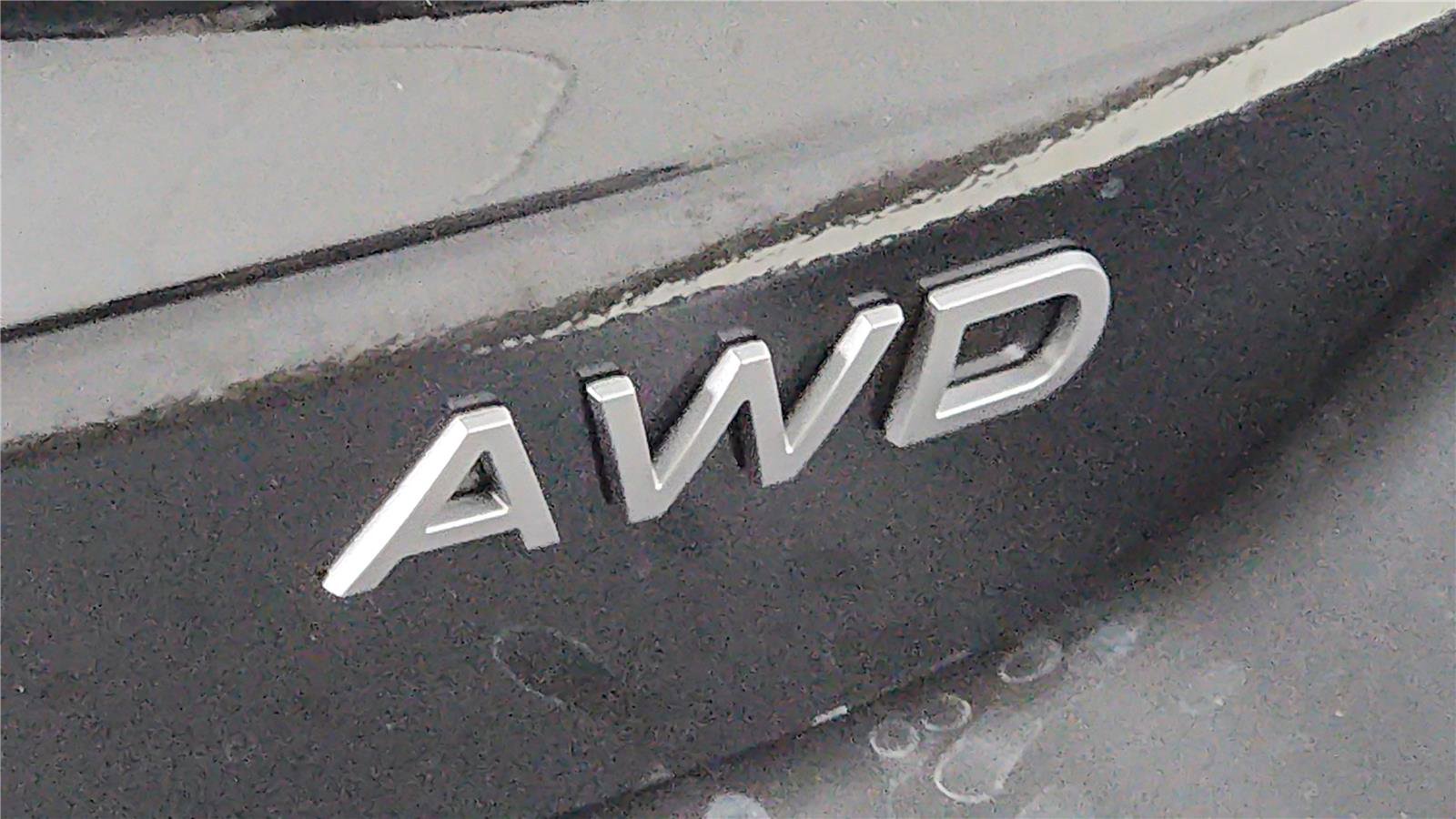 New 2026 Nissan Kicks SV AWD/4WD image 15