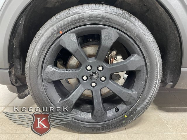 Used 2024 Ford Explorer ST-Line w/ Class IV Trailer Tow Package image 7