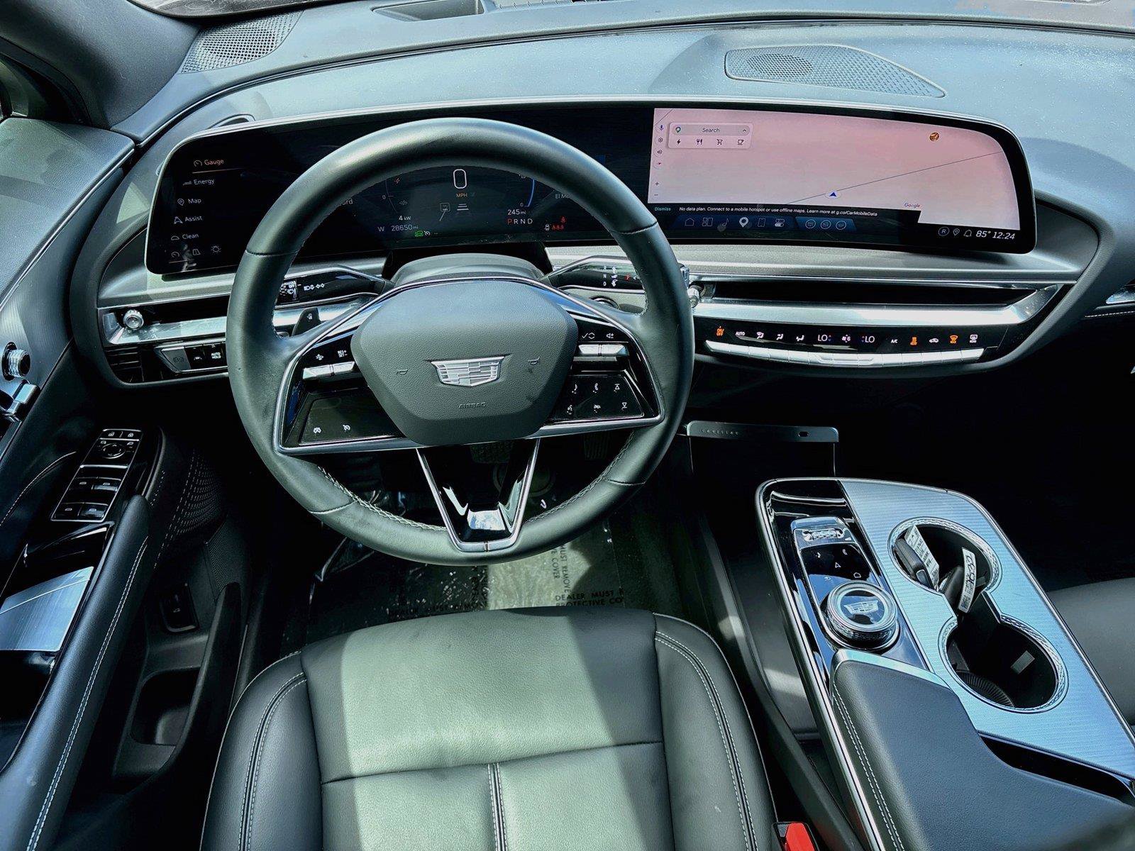 Used 2024 Cadillac Lyriq Tech RWD image 22