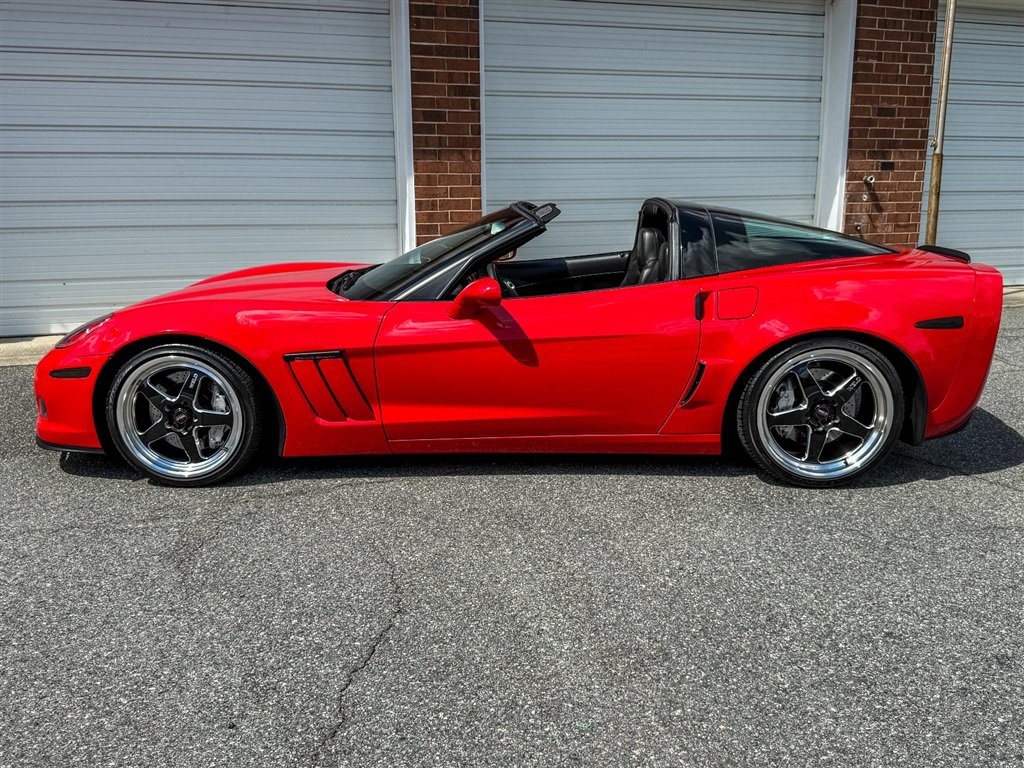 Used 2013 Chevrolet Corvette Grand Sport RWD image 26