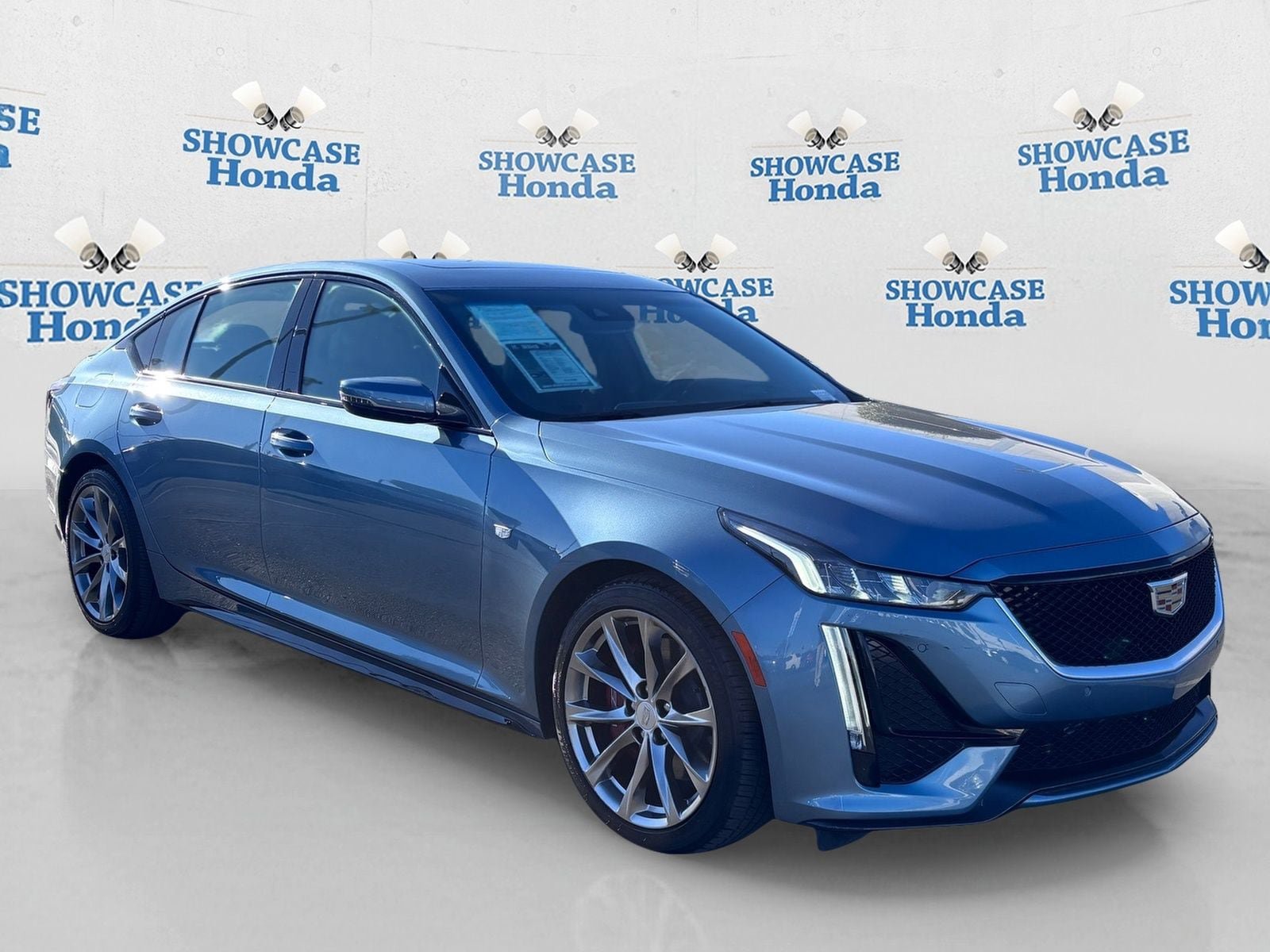 Used 2023 Cadillac CT5 Sport w/ Technology Package RWD image 10