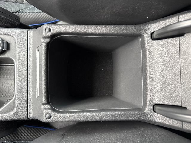 Used 2022 Volkswagen Golf R 2.0T image 30