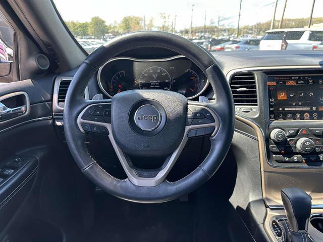 Used 2017 Jeep Grand Cherokee Limited AWD/4WD image 13