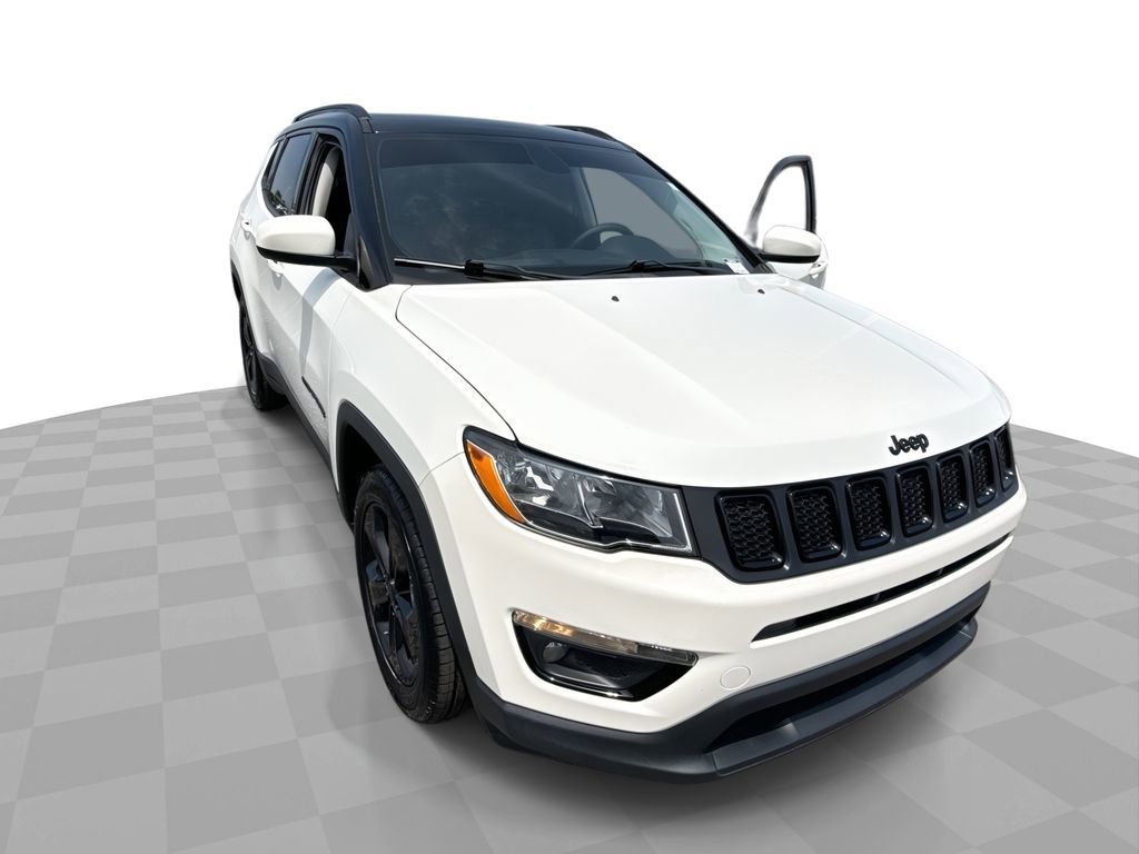 Used 2021 Jeep Compass Latitude w/ Sun and Sound Group FWD video 1