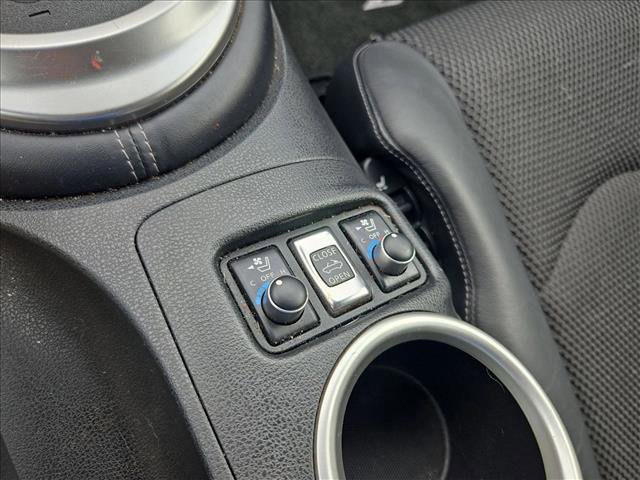 Used 2014 Nissan 370Z Touring w/ Navigation Package image 23
