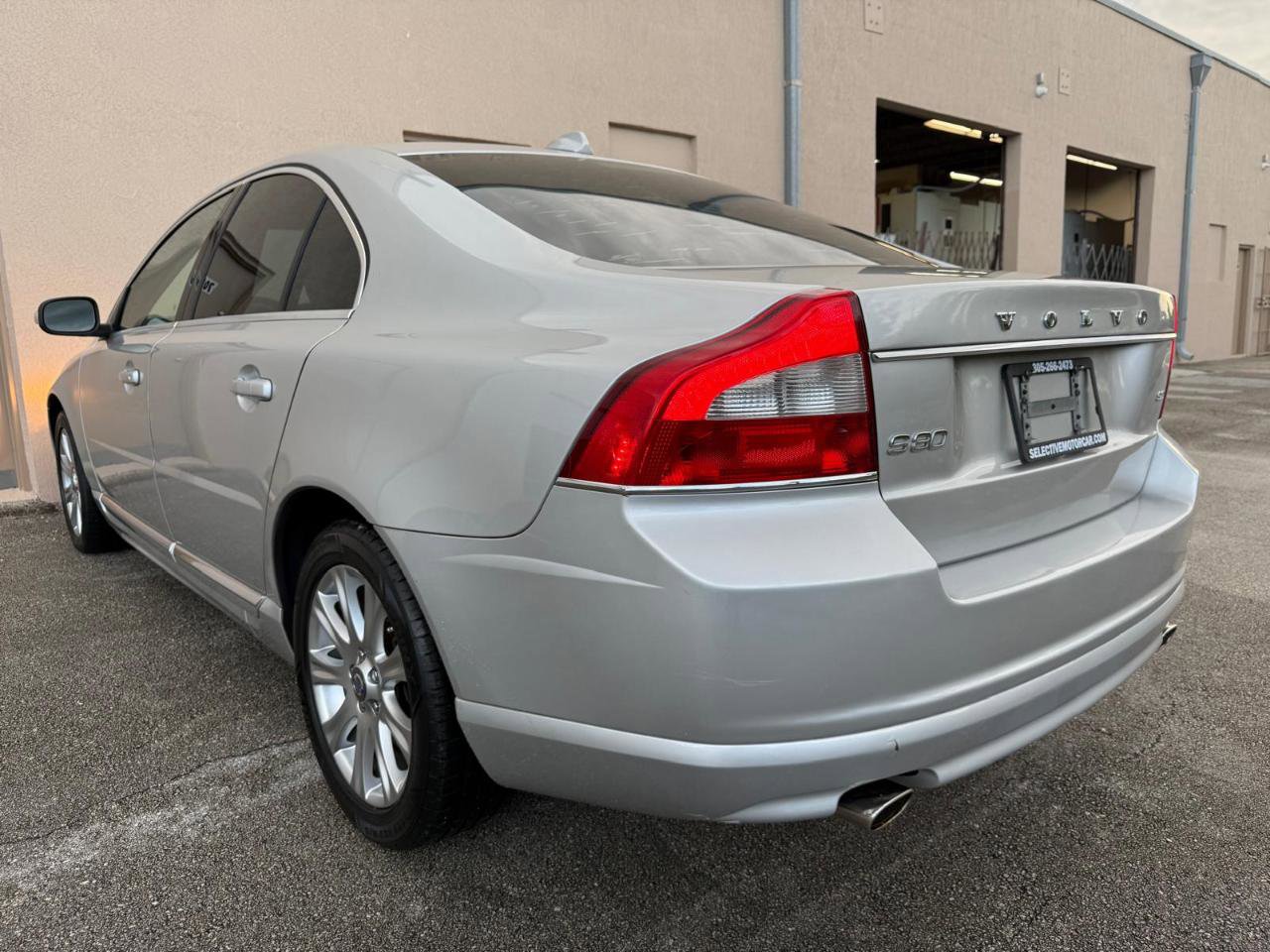 Used 2010 Volvo S80 3.2 FWD image 7