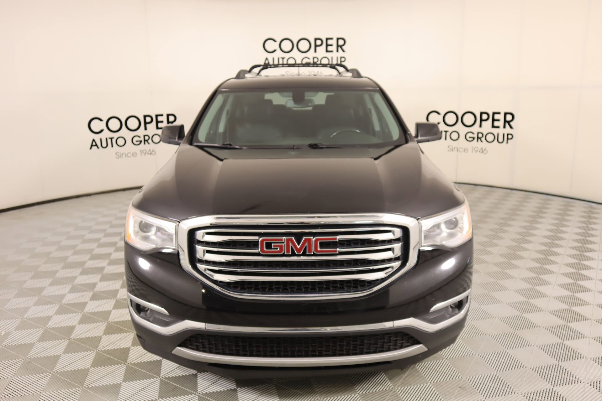 Used 2017 GMC Acadia SLT image 9