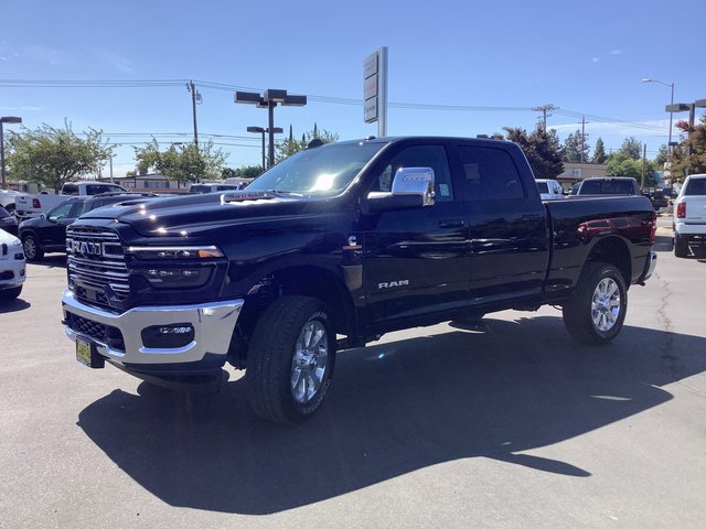 New 2026 RAM 2500 Laramie w/ Sport Appearance Package AWD/4WD image 5