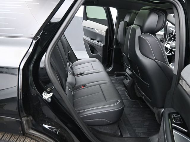 New 2026 Cadillac Optiq Sport 2 w/ LPO, Floor Liner Package image 15