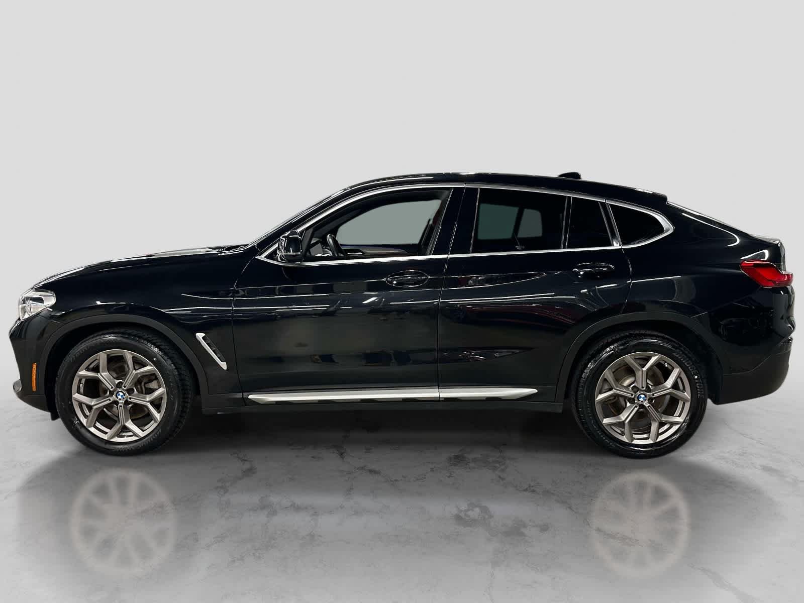 Used 2020 BMW X4 xDrive30i w/ Convenience Package AWD/4WD image 2