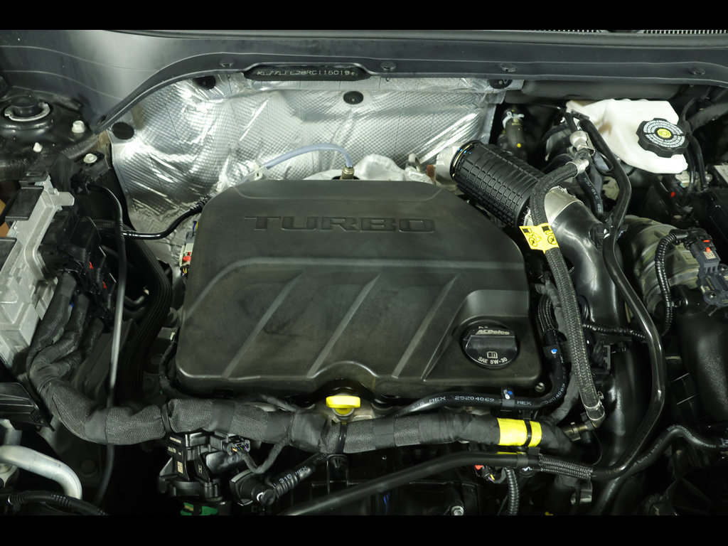 Used 2024 Chevrolet Trax LS w/ LS Convenience Package FWD image 19