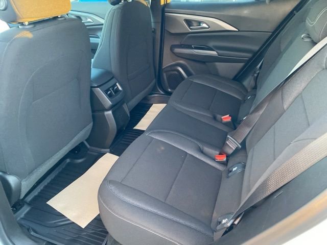 New 2026 Chevrolet Equinox EV LT w/ Comfort Package image 13