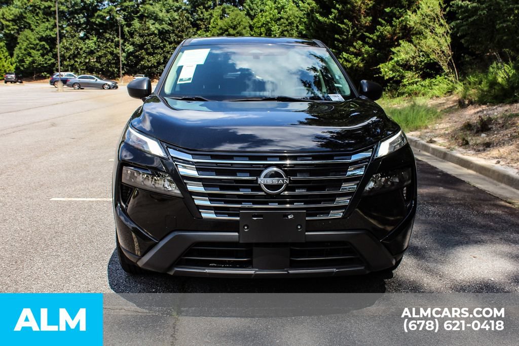 Used 2024 Nissan Rogue S AWD/4WD image 9