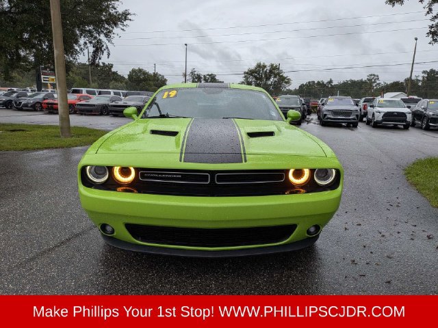 Certified 2019 Dodge Challenger SXT w/ Plus Package RWD image 8
