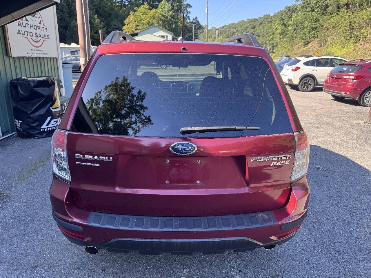 Used 2011 Subaru Forester 2.5X Premium w/ All-Weather Pkg AWD/4WD image 5