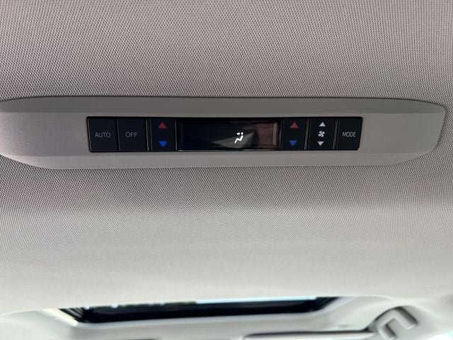 New 2026 Toyota Sienna XLE FWD image 28