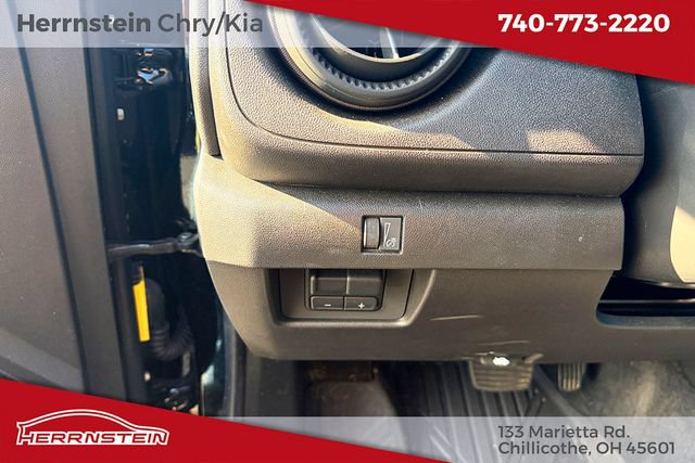 Used 2026 Chevrolet Colorado Trail Boss AWD/4WD image 16