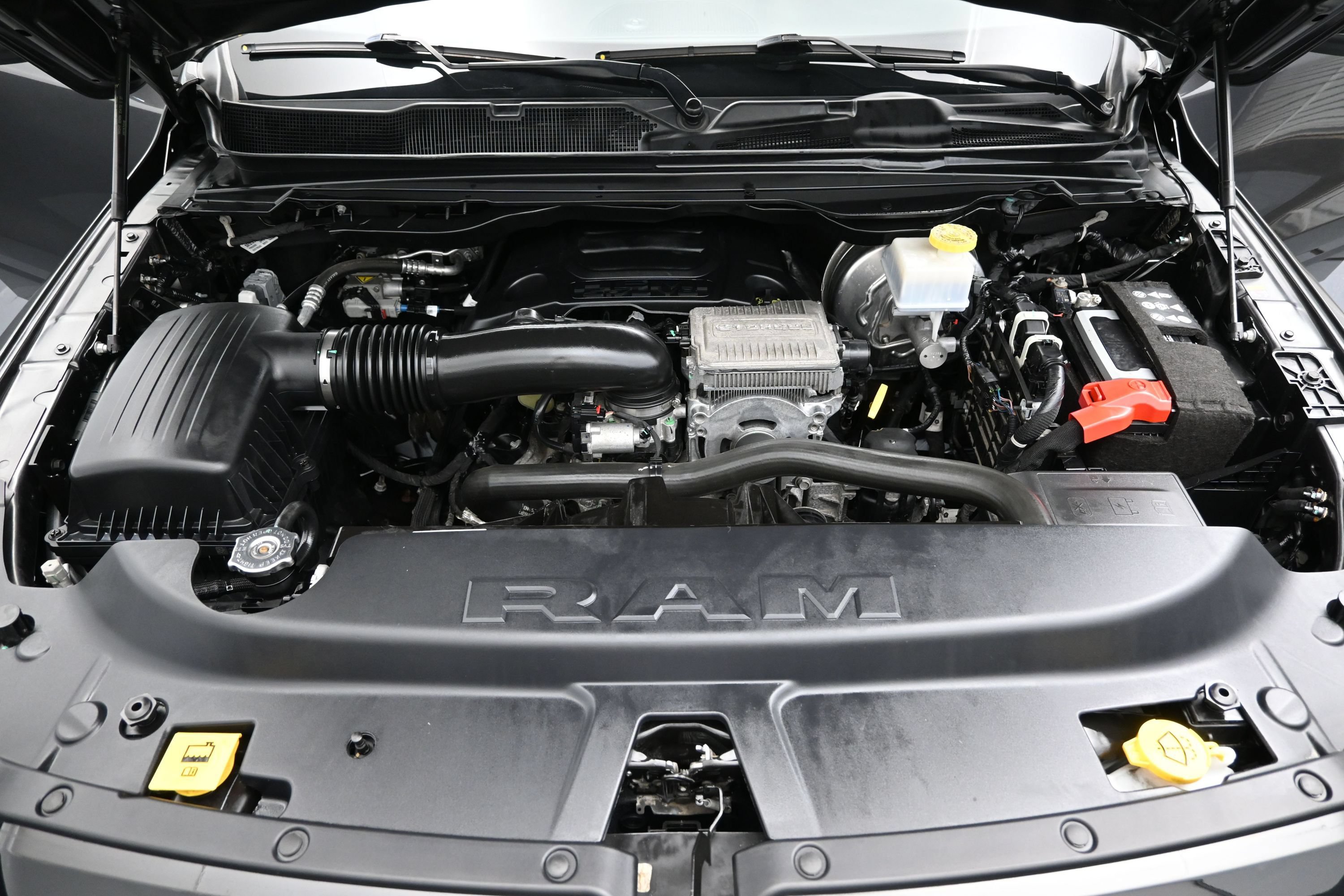 Used 2023 RAM 1500 Big Horn AWD/4WD image 8