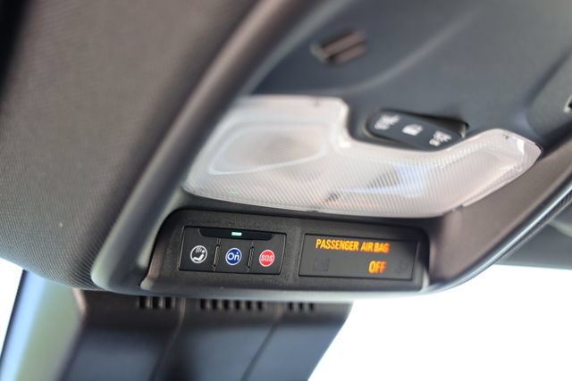 Used 2023 Chevrolet Colorado Trail Boss w/ Technology Package AWD/4WD image 24