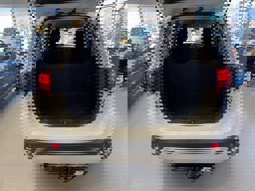 Used 2020 Mitsubishi Outlander ES image 41